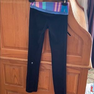 Reversible Girls size 8 Ivivva leggings